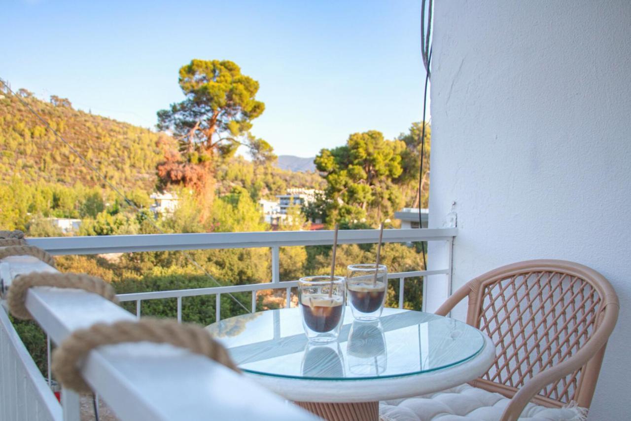 Summer Feel Suites Poros Town Exterior foto